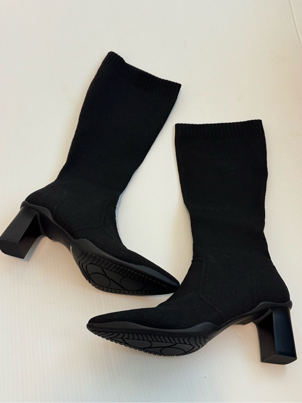 Cosy Island Bellevoyage Block Pointed Toe Heeled High Boot Stretch-Knit Mid-Calf